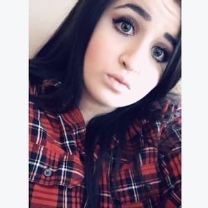 Meet your Posher, Veronica